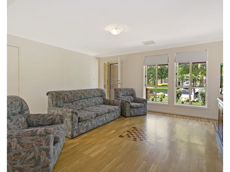 31 Lynton Avenue, Gilles Plains SA 5086