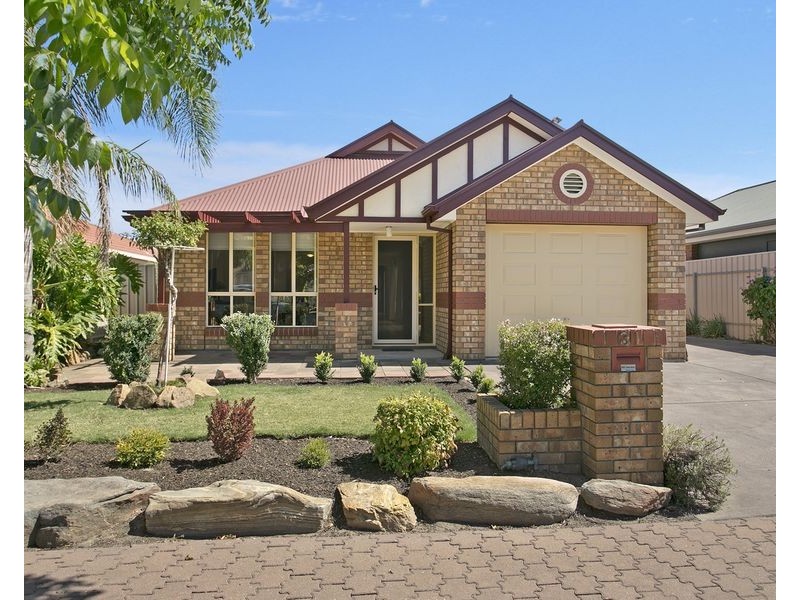 31 Lynton Avenue, Gilles Plains SA 5086