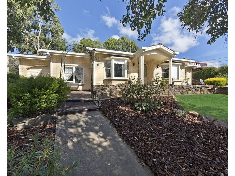 33 Warramunda Crescent, Banksia Park SA 5091