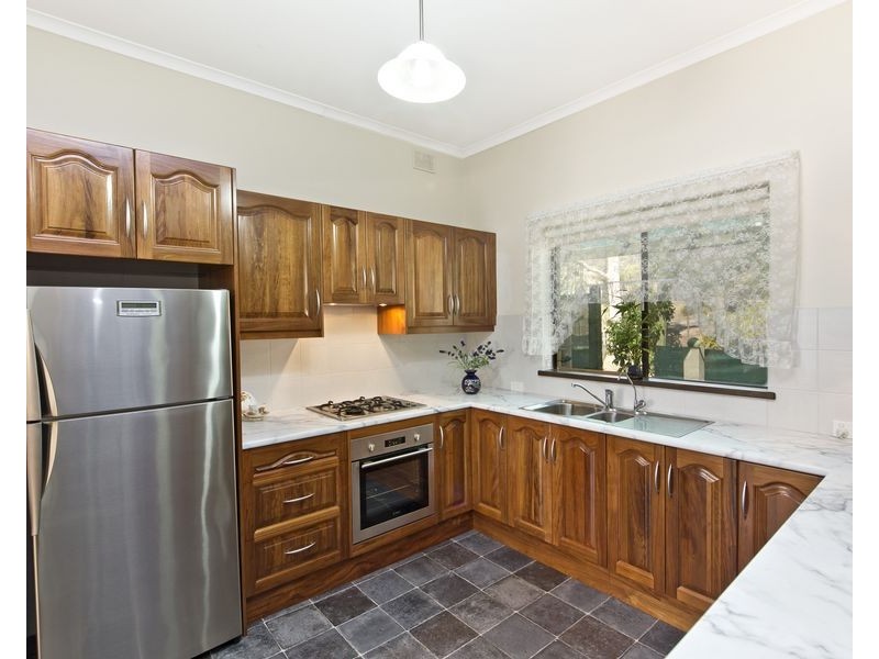 33 Warramunda Crescent, Banksia Park SA 5091