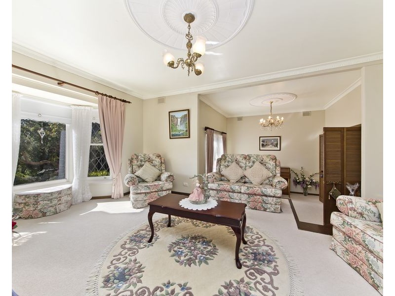 33 Warramunda Crescent, Banksia Park SA 5091