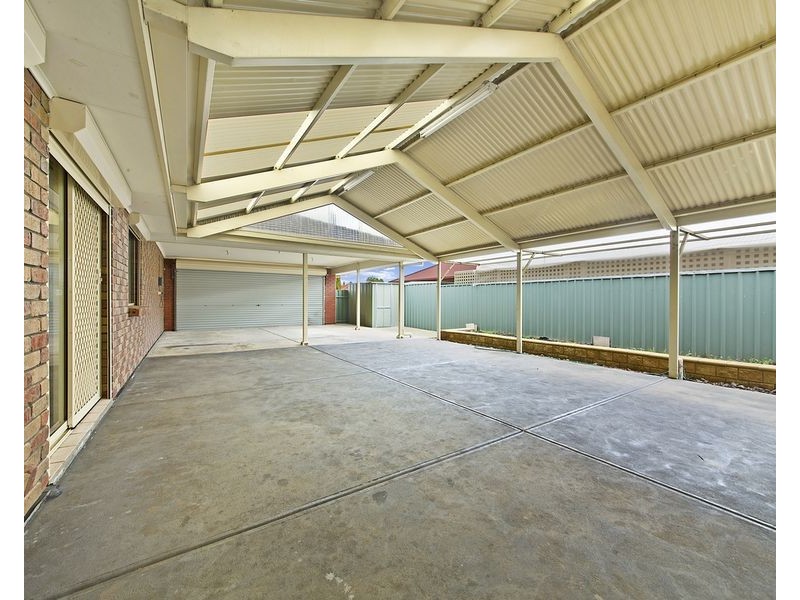 18 Willowbrook Place, Paralowie SA 5108