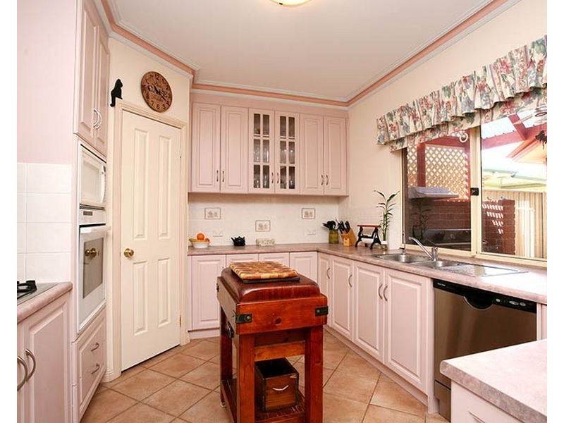 20 Hamilton Place, Mawson Lakes SA 5095