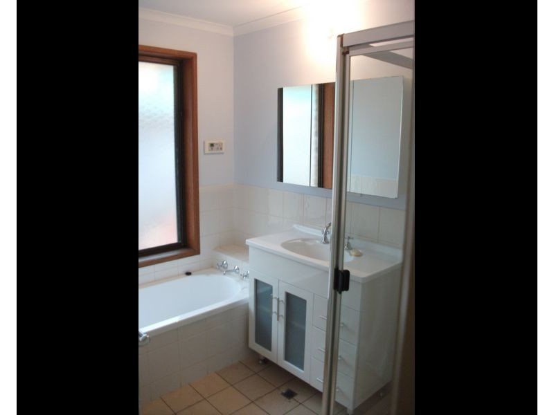 12 Buckland, Parafield Gardens SA 5107