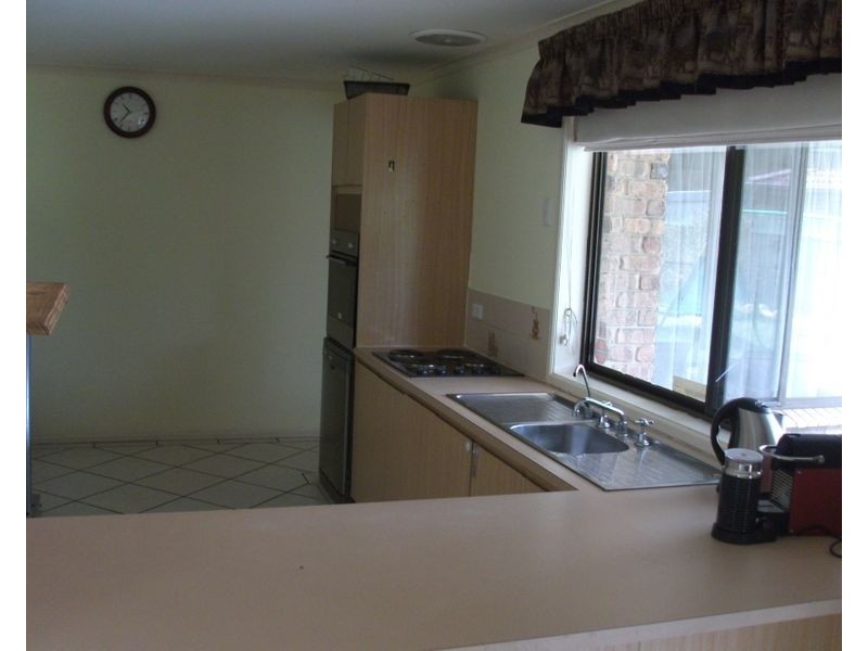 12 Buckland, Parafield Gardens SA 5107