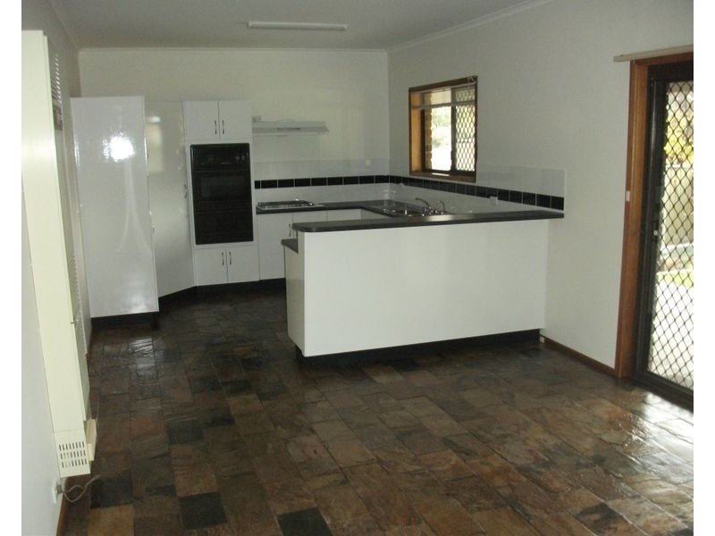 17 Canton Ct, Surrey Downs SA 5126