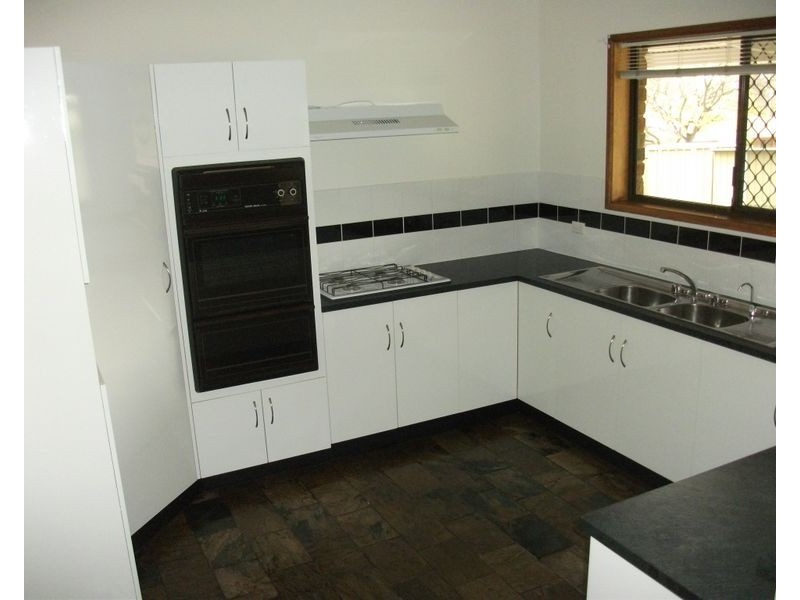 17 Canton Ct, Surrey Downs SA 5126