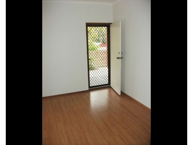 17 Canton Ct, Surrey Downs SA 5126