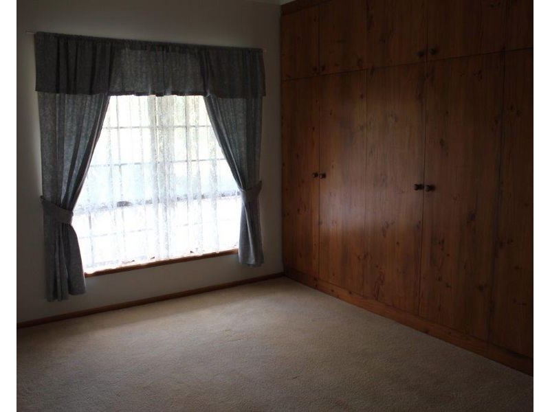 17 Canton Ct, Surrey Downs SA 5126