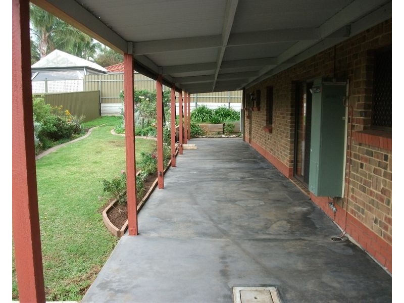 17 Canton Ct, Surrey Downs SA 5126