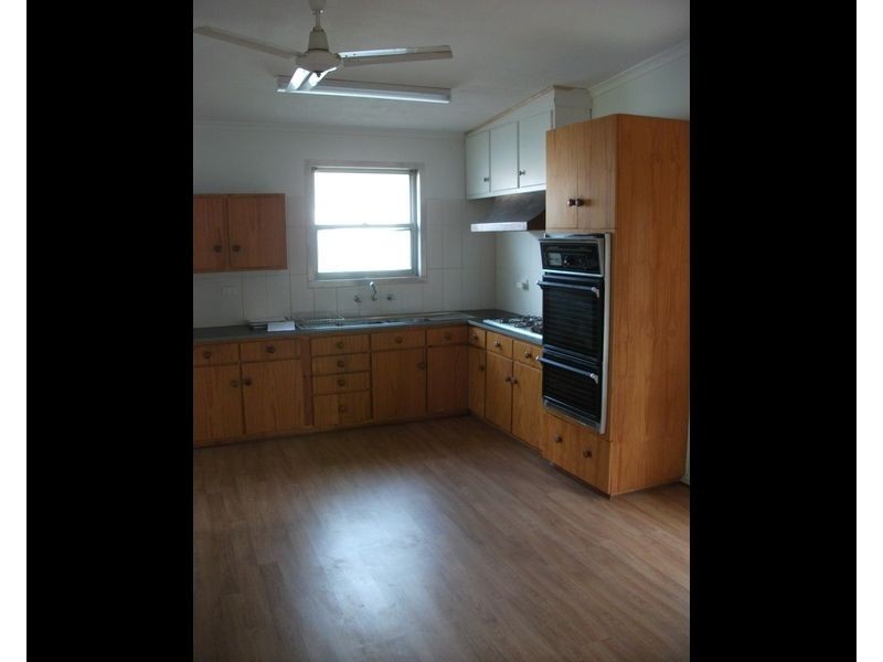 15 Tenya Rd, Ingle Farm SA 5098