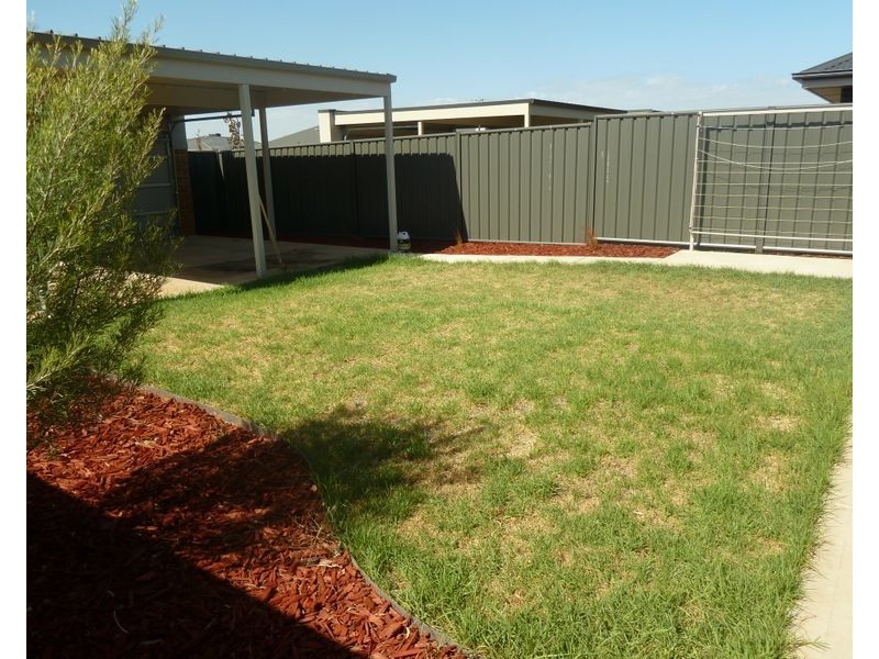5 Petherton Road, Andrews Farm SA 5114