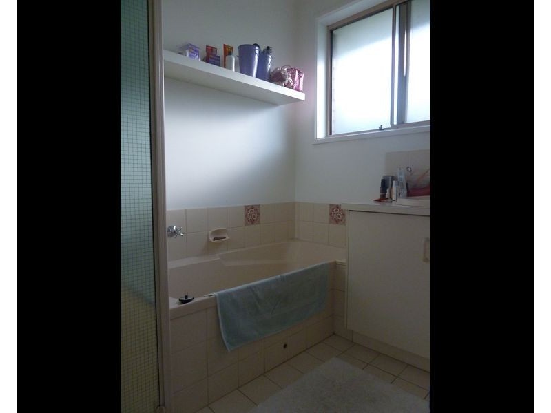 1-1 Whiting Road, St Agnes SA 5097