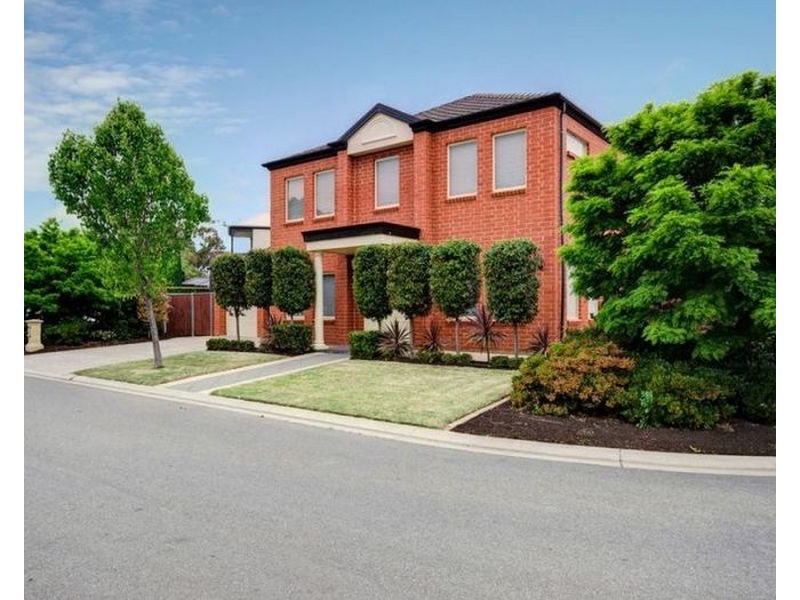 29 Avocet Drive, Mawson Lakes SA 5095