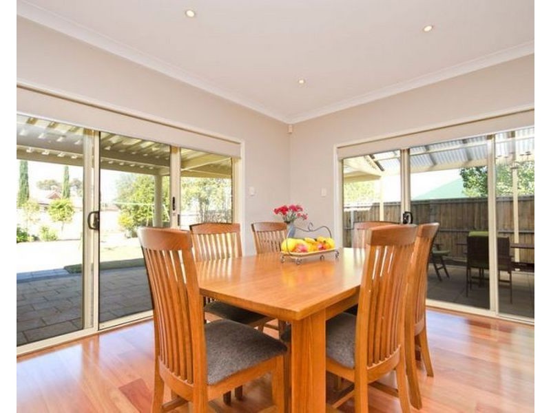 29 Avocet Drive, Mawson Lakes SA 5095