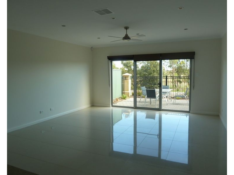 9 Ridley Street, Mawson Lakes SA 5095