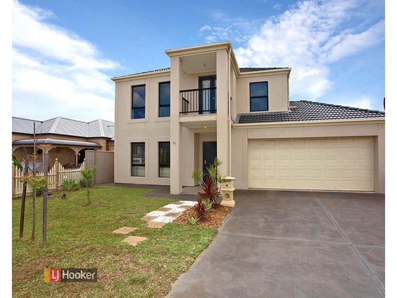28 Mapleton Circuit, Mawson Lakes SA 5095