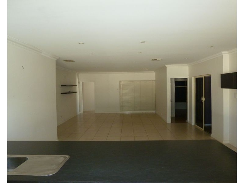 9 Lester Street, Hope Valley SA 5090