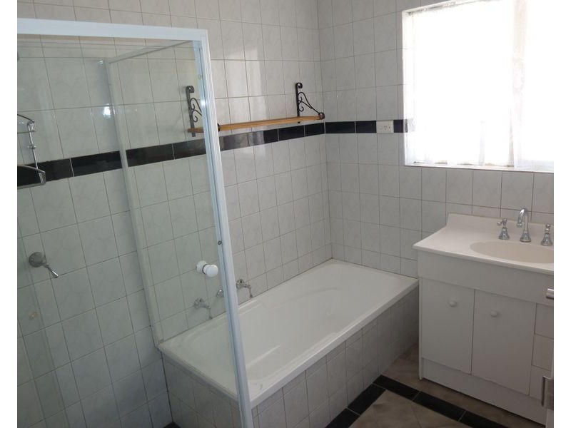 9 Lester Street, Hope Valley SA 5090