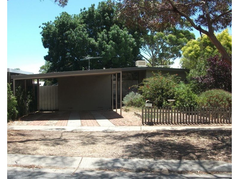 37 Carol Drive, Para Hills SA 5096