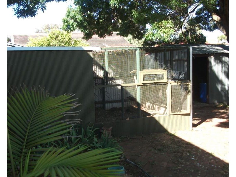 37 Carol Drive, Para Hills SA 5096