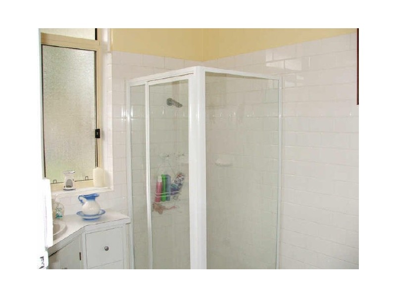 18 Sherwood Drive, Redwood Park SA 5097