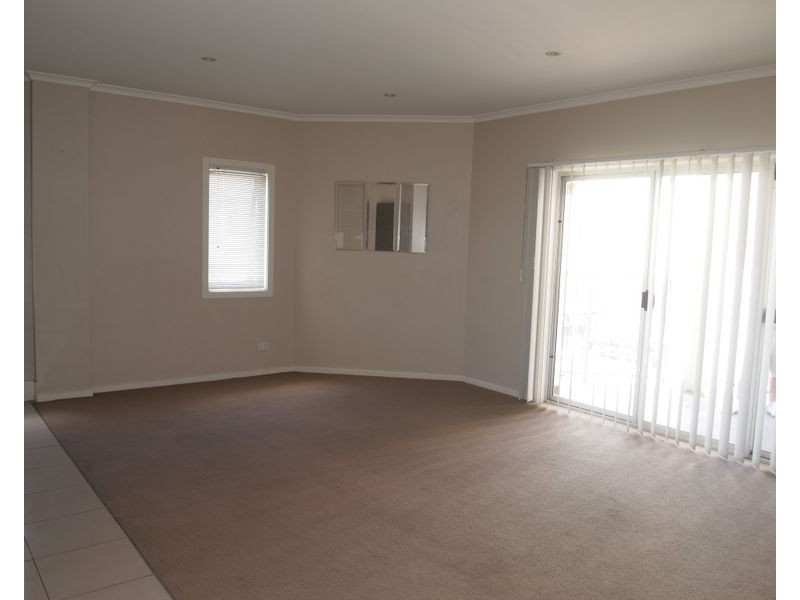 112/6-14 Metro Parade, Mawson Lakes SA 5095