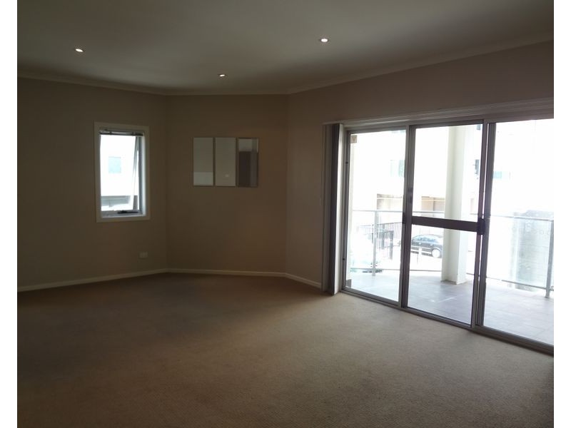 112/6-14 Metro Parade, Mawson Lakes SA 5095