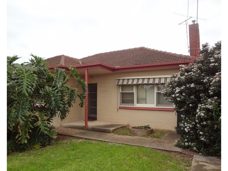 4 Ormond Ave, Clearview SA 5085