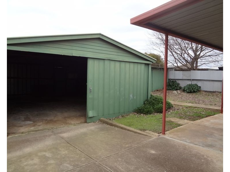 4 Ormond Ave, Clearview SA 5085