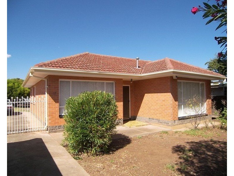 15 Goodall Street, Para Hills SA 5096