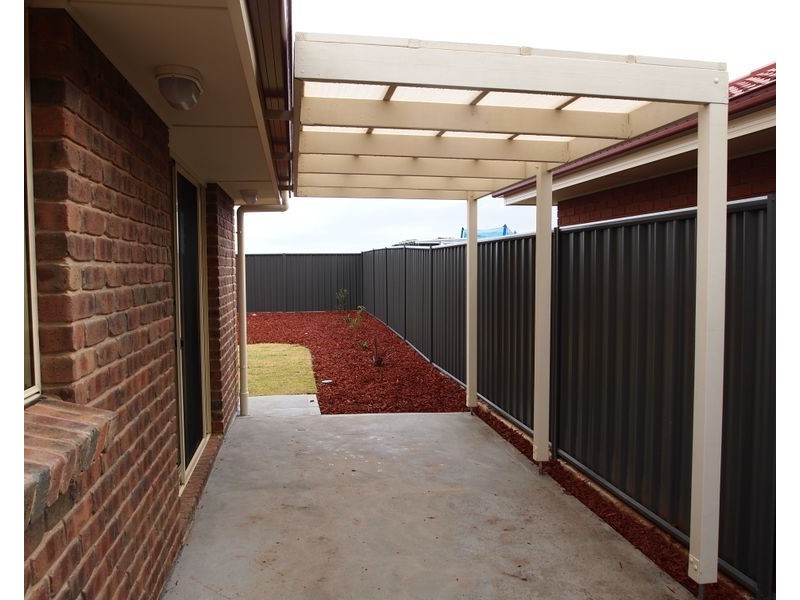 22 Elly, Munno Para West SA 5115