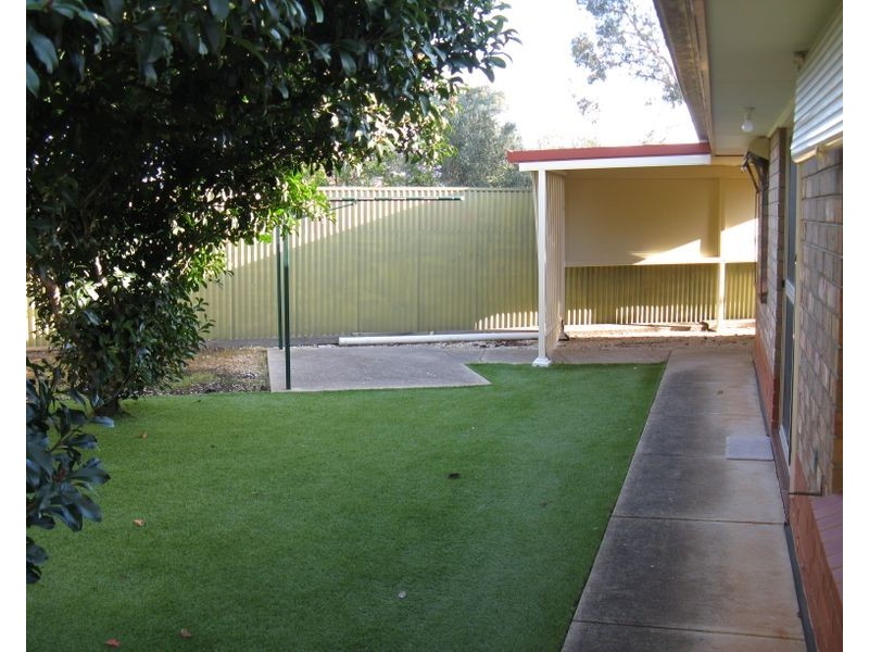 16/8 Ivy Way, Para Hills West SA 5096