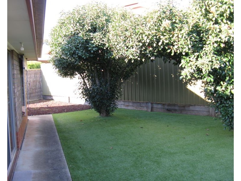 16/8 Ivy Way, Para Hills West SA 5096
