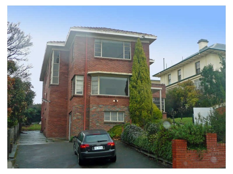 110 Hampden Road, Battery Point TAS 7004