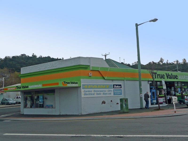 36 Lincoln Street, Lindisfarne TAS 7015