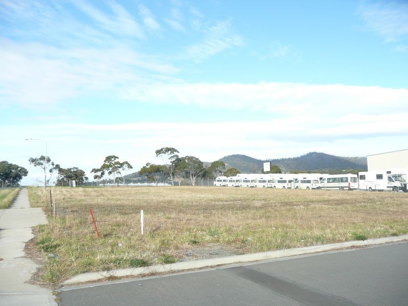 1 Runway Place, Cambridge TAS 7170