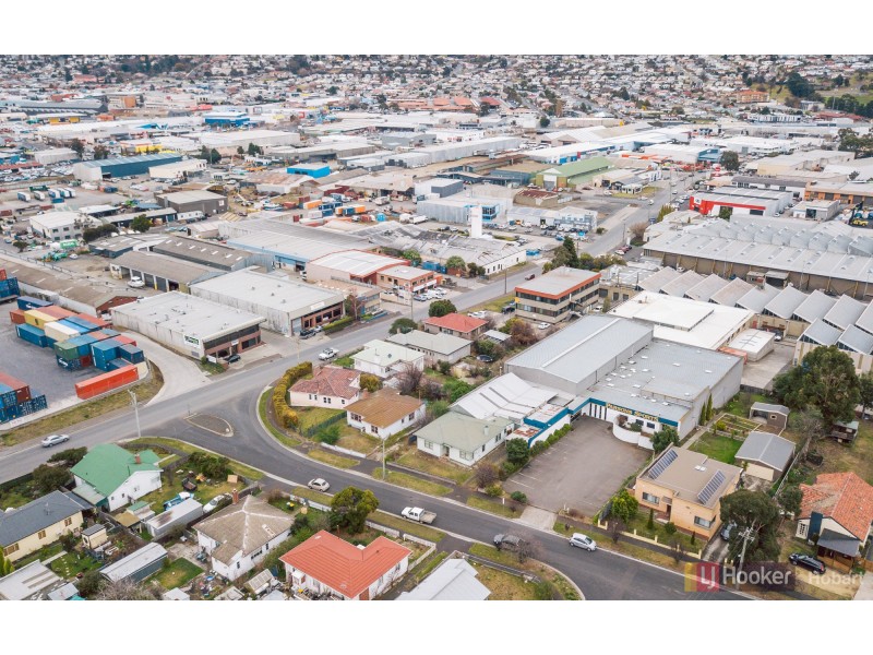 30,32,34,3 Lampton Avenue, Derwent Park TAS 7009