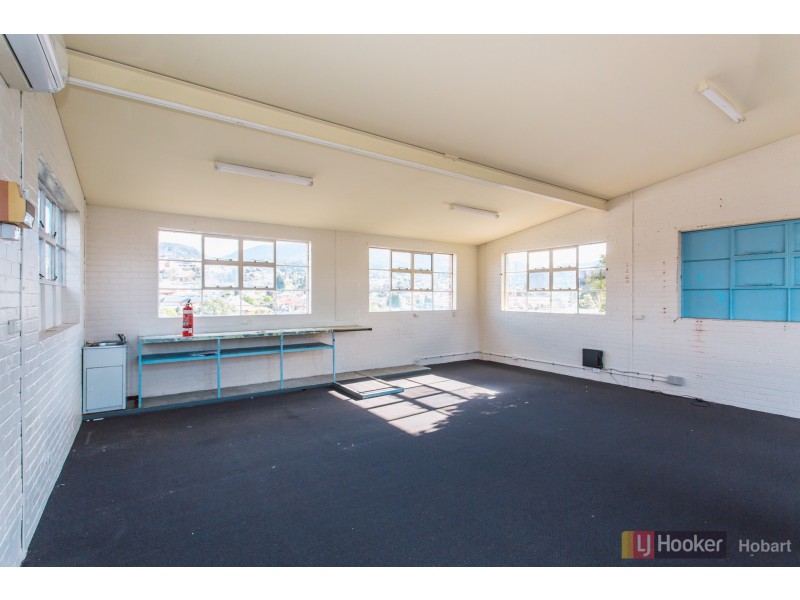 114 New Town Road, New Town TAS 7008
