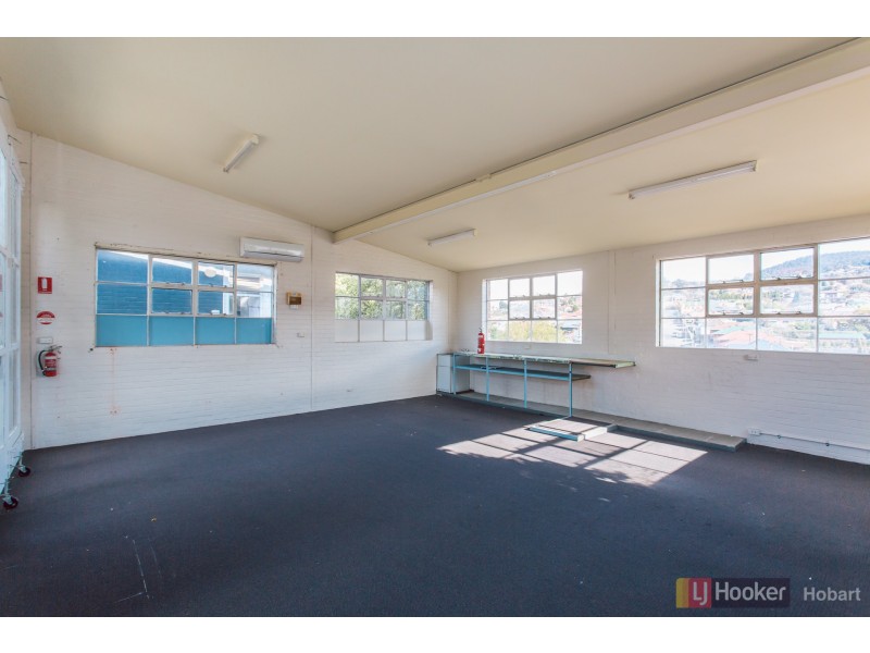 114 New Town Road, New Town TAS 7008