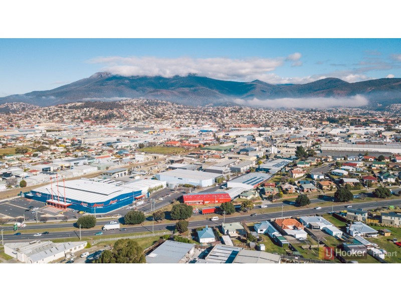 8 Pear Avenue, Derwent Park TAS 7009