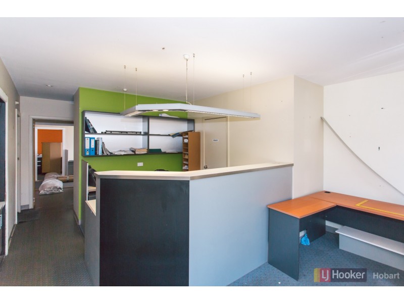 6/10 Lampton Avenue, Derwent Park TAS 7009