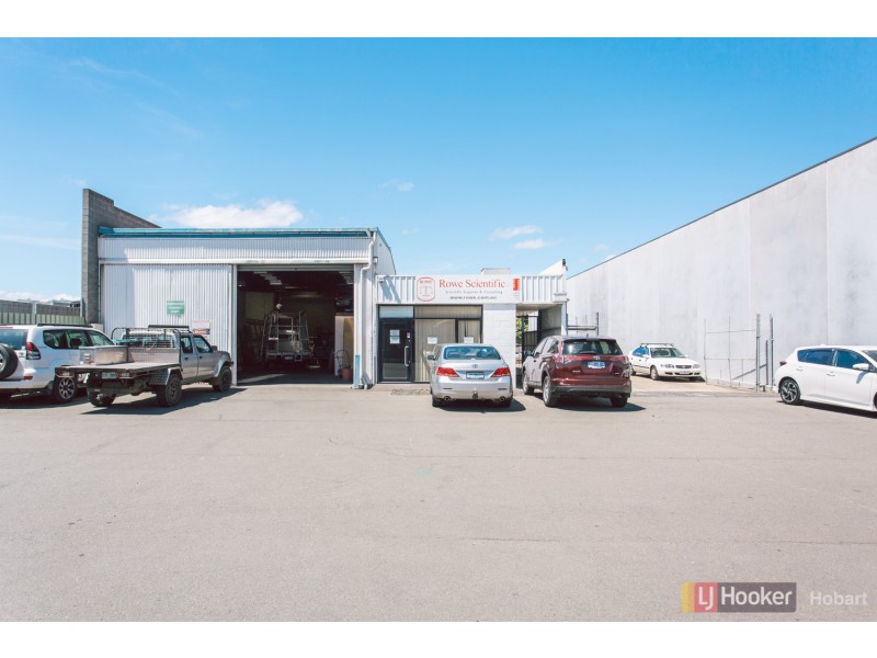 6/10 Lampton Avenue, Derwent Park TAS 7009