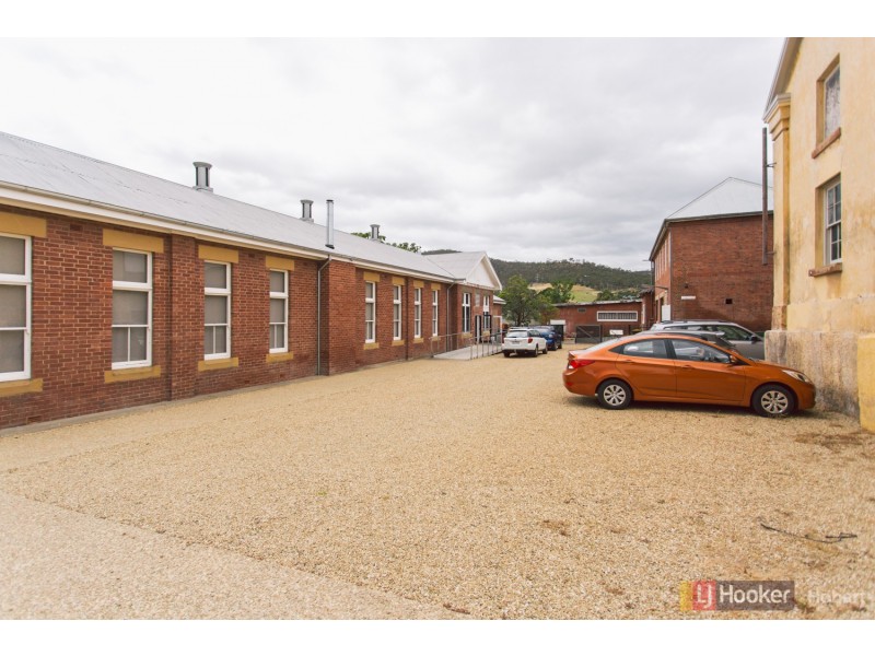 11 The Avenue, New Norfolk TAS 7140