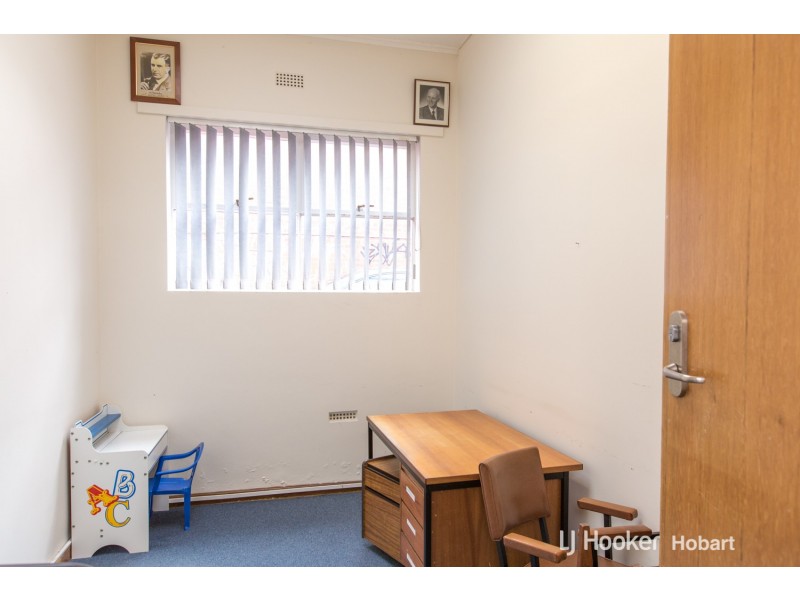 27 Watchorn Street, Hobart TAS 7000