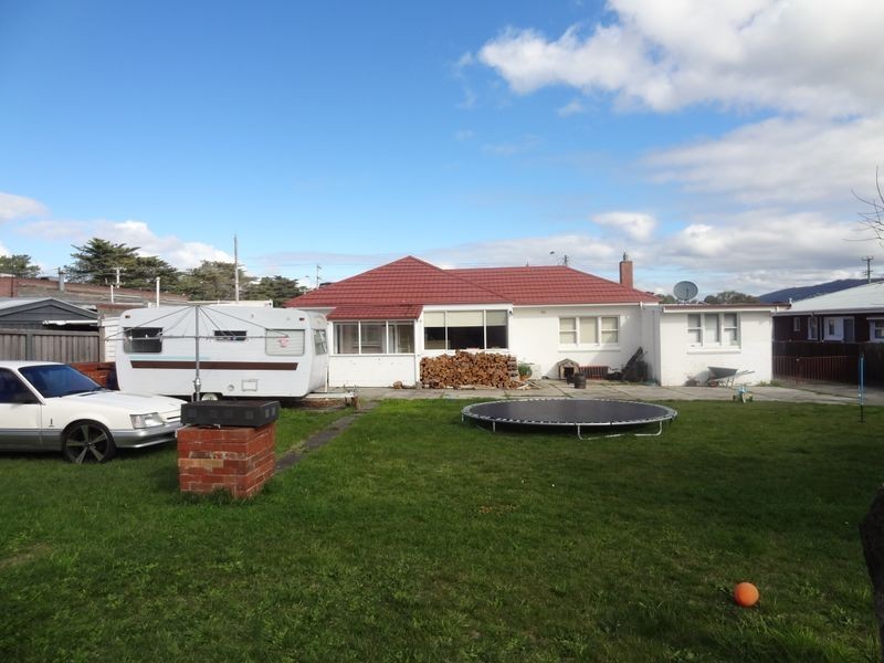 168 & 170 Clarence Street, Bellerive TAS 7018