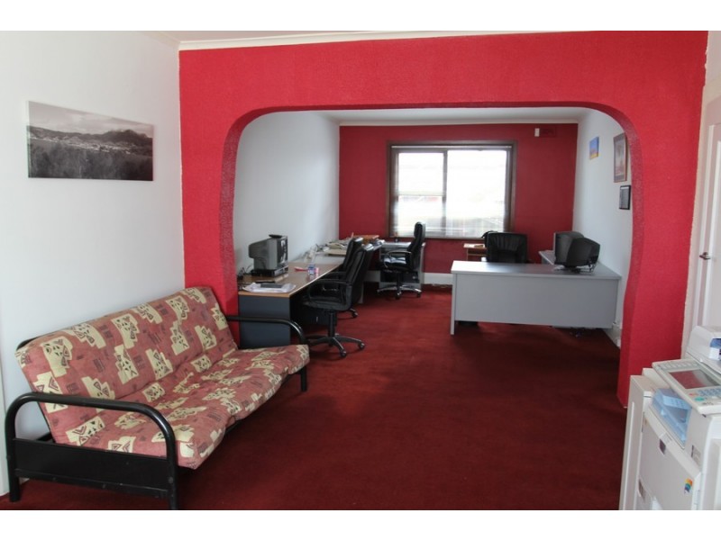 2 Burnett Street, North Hobart TAS 7000