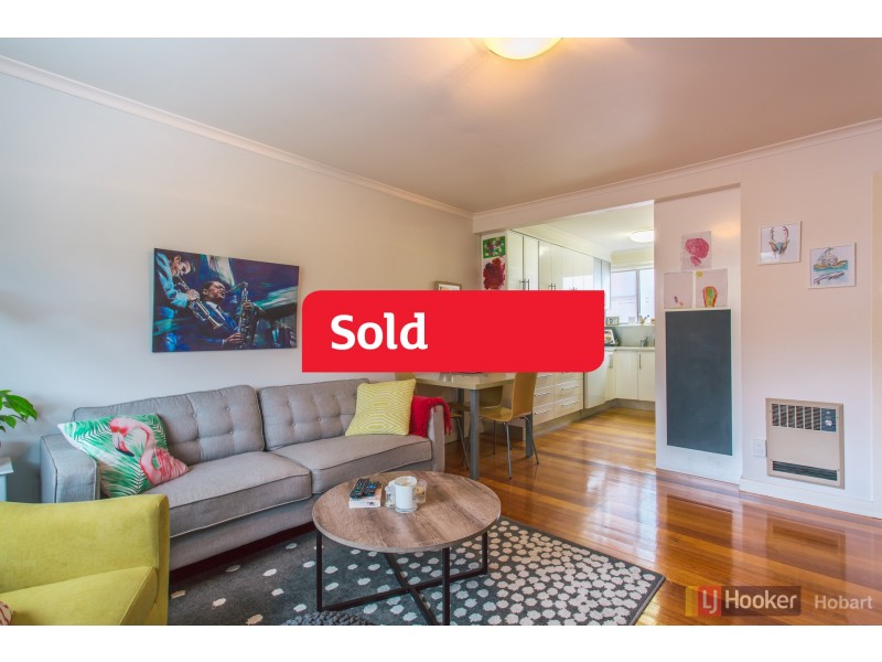 2/16 Ninabah Street, Howrah TAS 7018