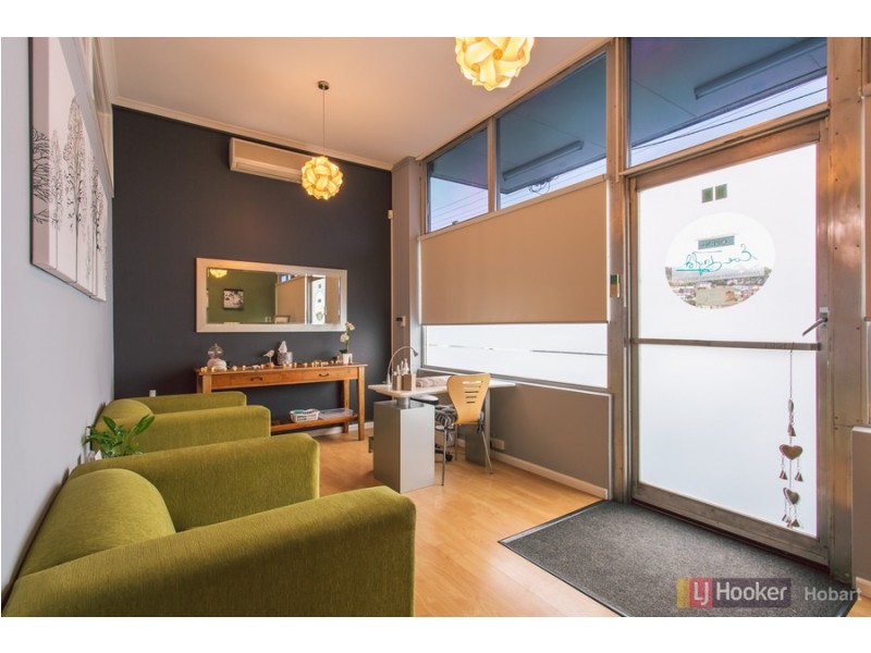 2/16 Ninabah Street, Howrah TAS 7018