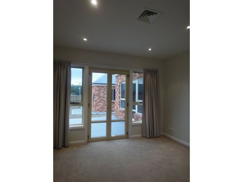 2/23 Percy Street, Richmond TAS 7025